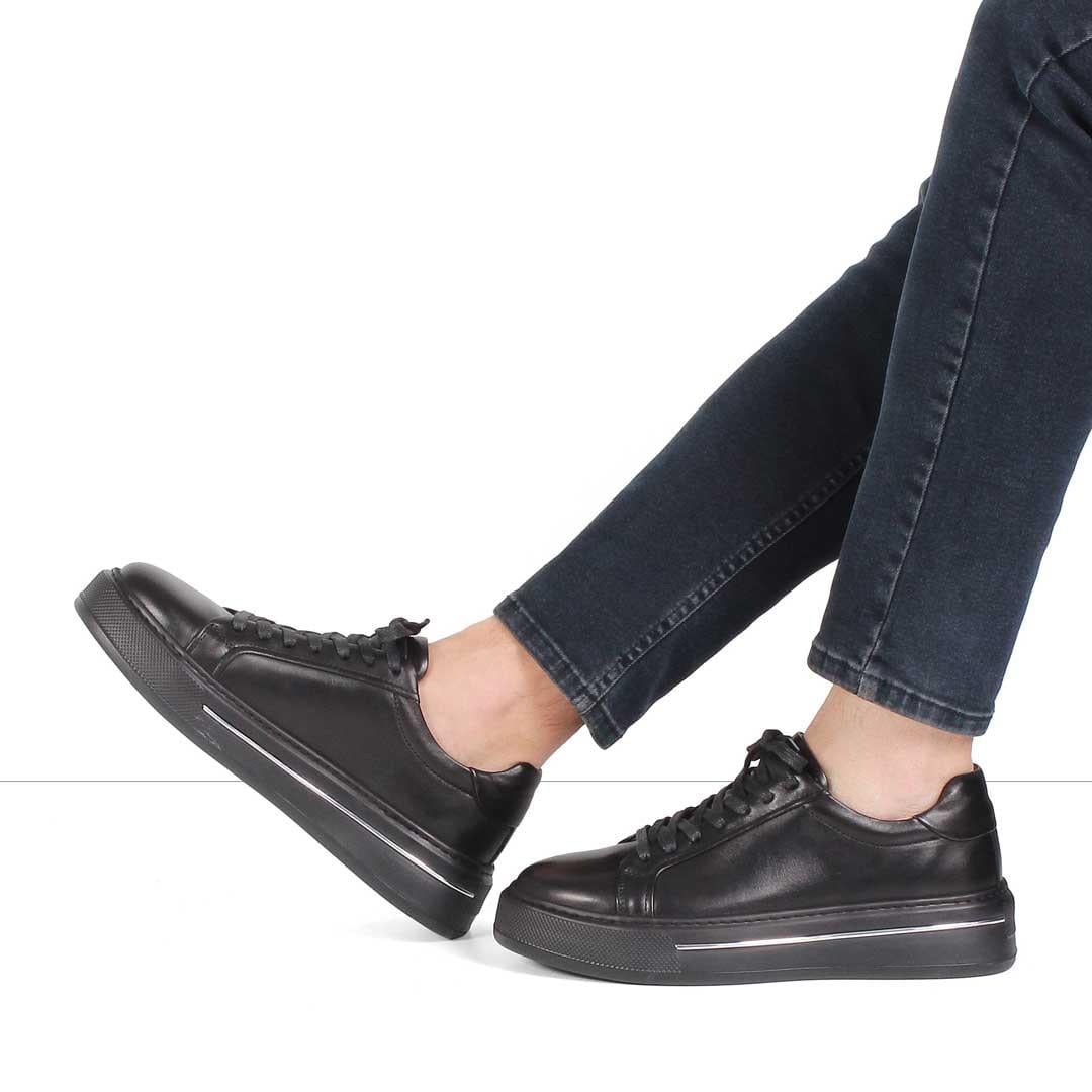 Erkek Siyah Bağcıklı Kalın Tabanlı Deri Sneaker
