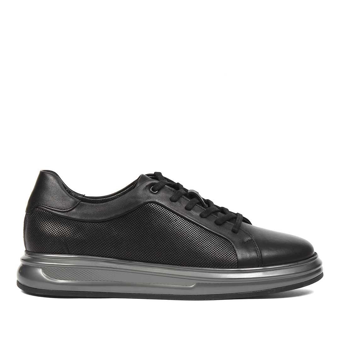 Erkek Siyah Bağcıklı Kalın Tabanlı Deri Sneaker