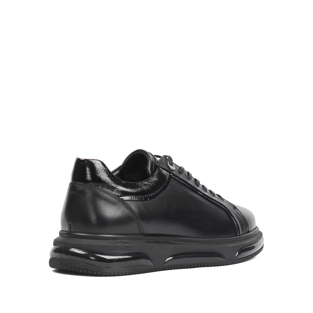 Erkek Siyah Bağcıklı Kalın Tabanlı Deri Sneaker
