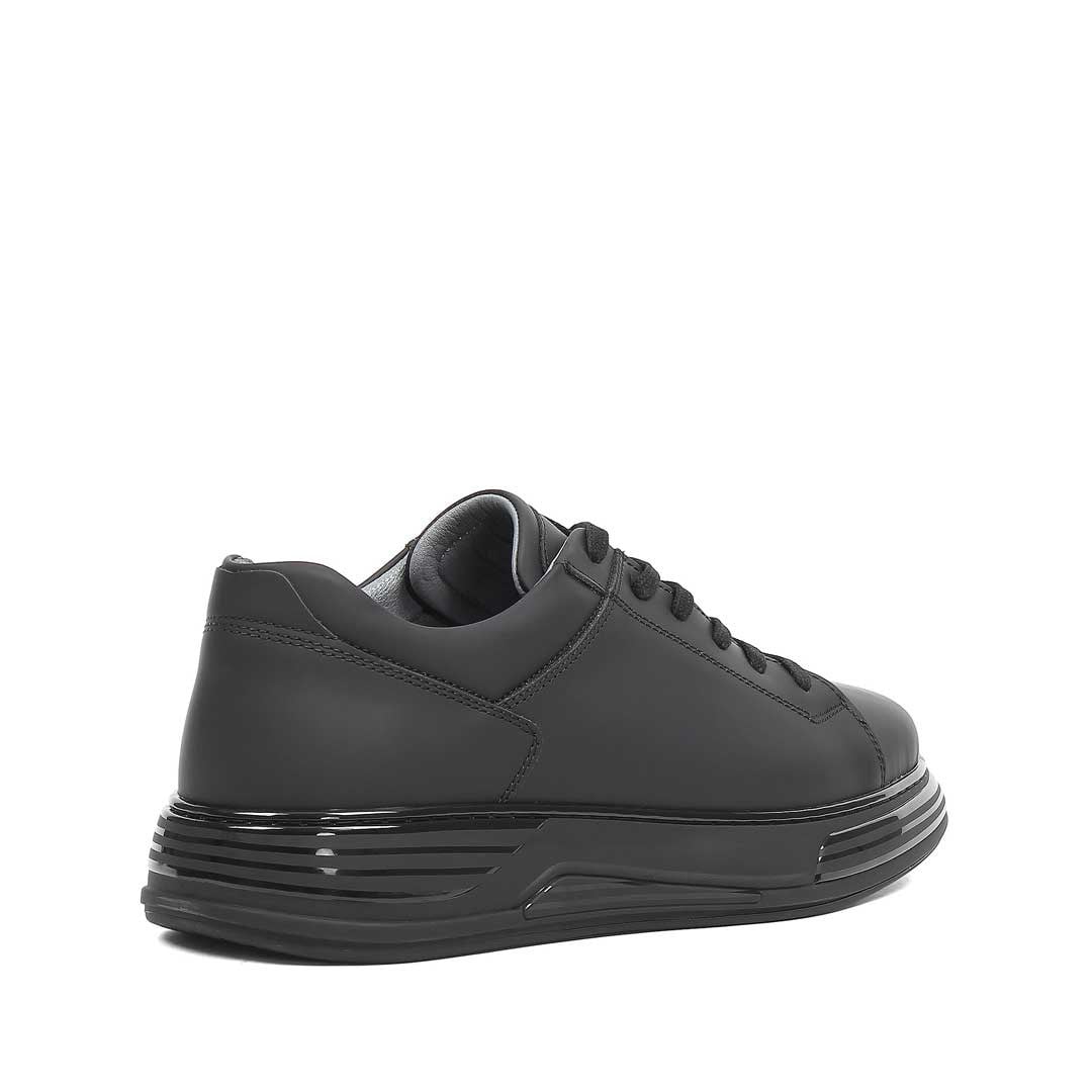 Erkek Siyah Bağcıklı Kalın Tabanlı Mat Deri Sneaker