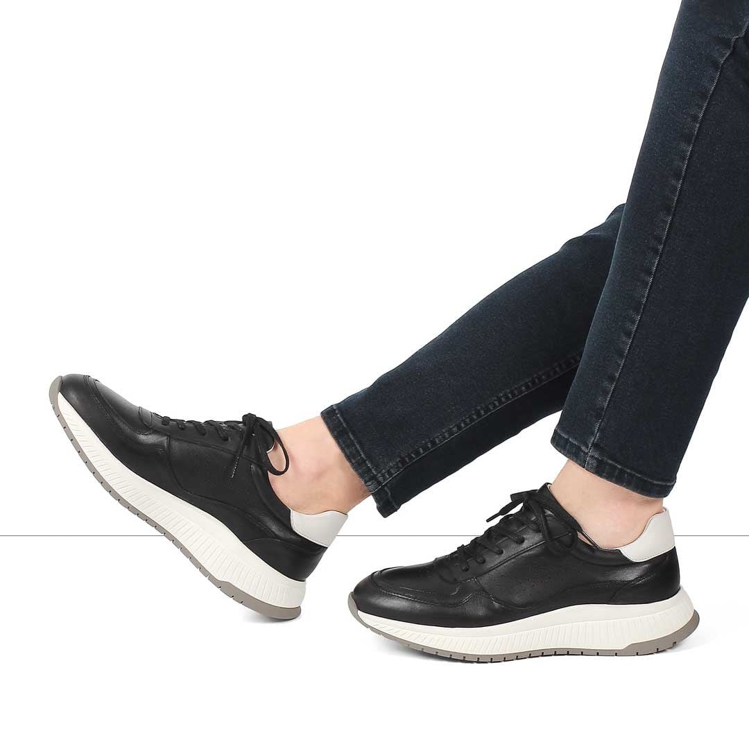 Erkek Siyah Bağcıklı Kalın Tabanlı Sneaker