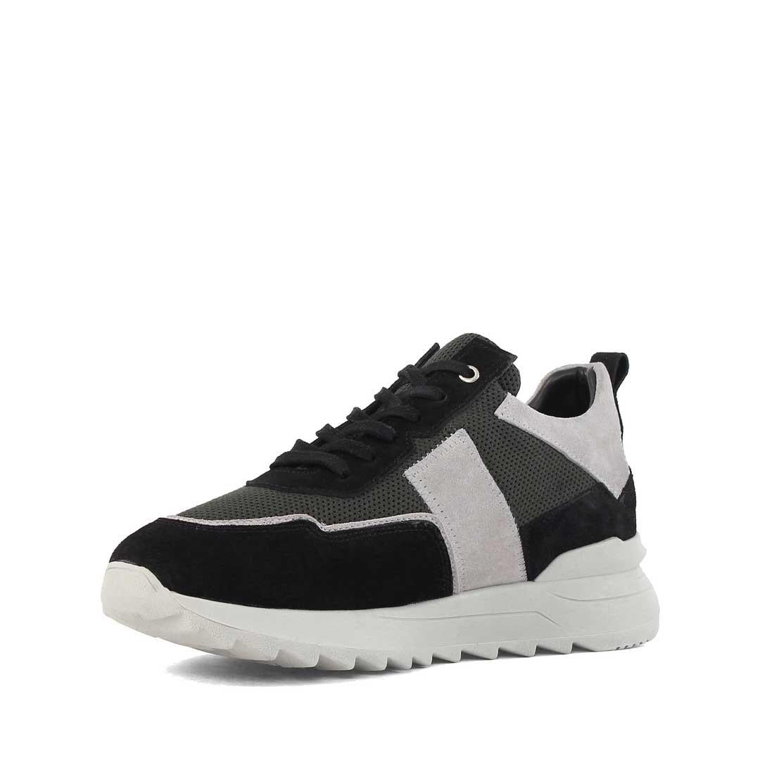 Erkek Siyah Bağcıklı Kalın Tabanlı Süet Deri Sneaker