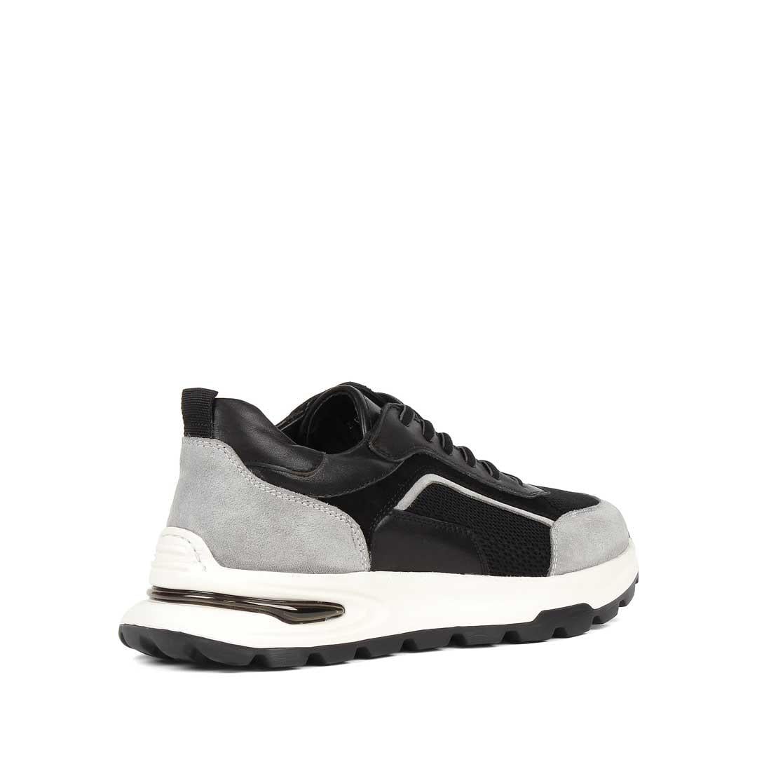 Erkek Siyah Gri Bağcıklı Süet Deri Sneaker