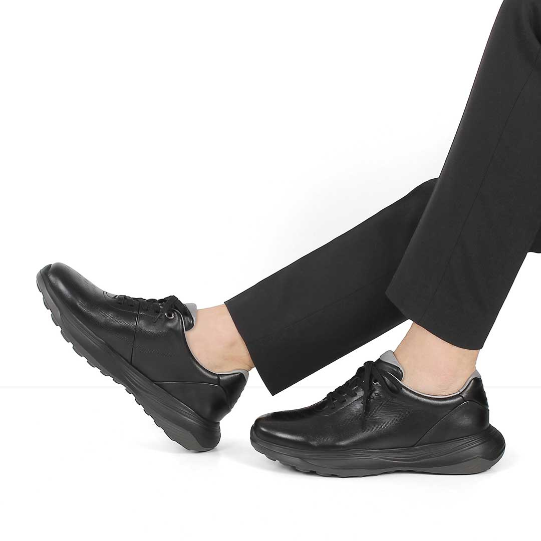 Erkek Siyah Kalın Tabanlı Deri Sneaker
