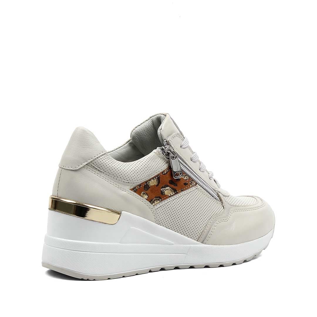Kadın Bej Bağcıklı Dolgu Topuklu Deri Sneaker