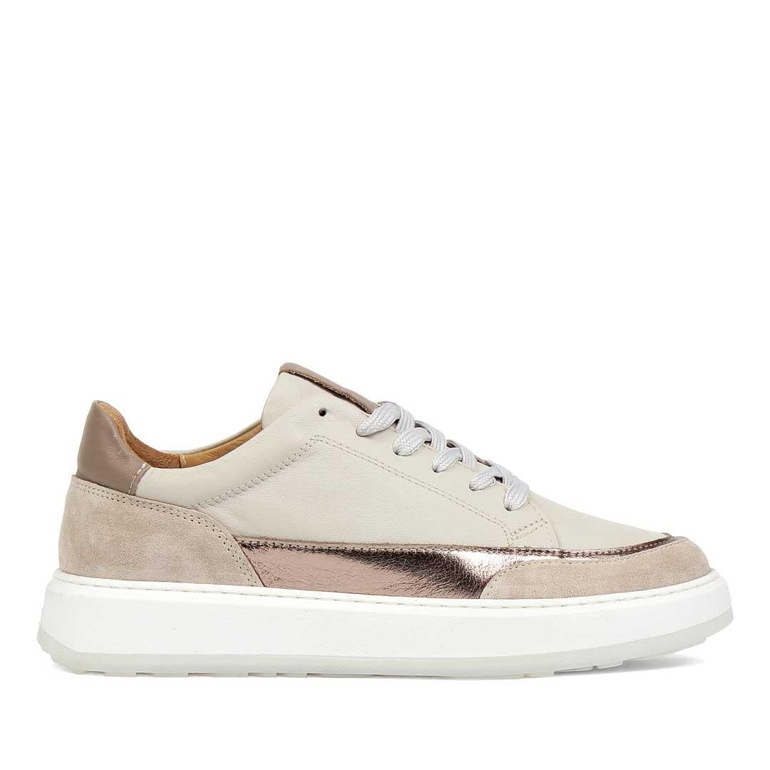 Kadın Bej Bağcıklı Kalın Tabanlı Deri Sneaker