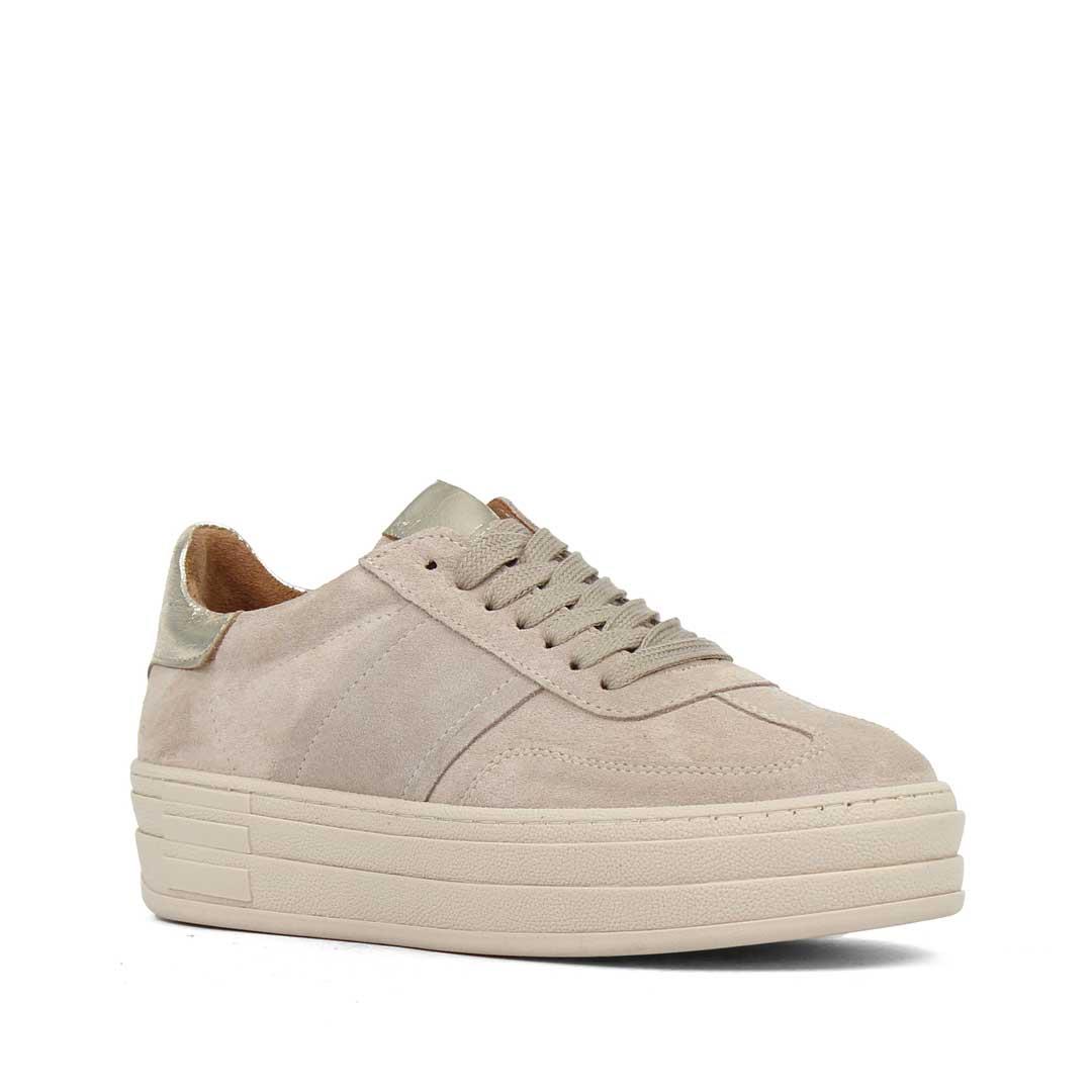 Kadın Bej Bağcıklı Kalın Tabanlı Süet Deri Sneaker