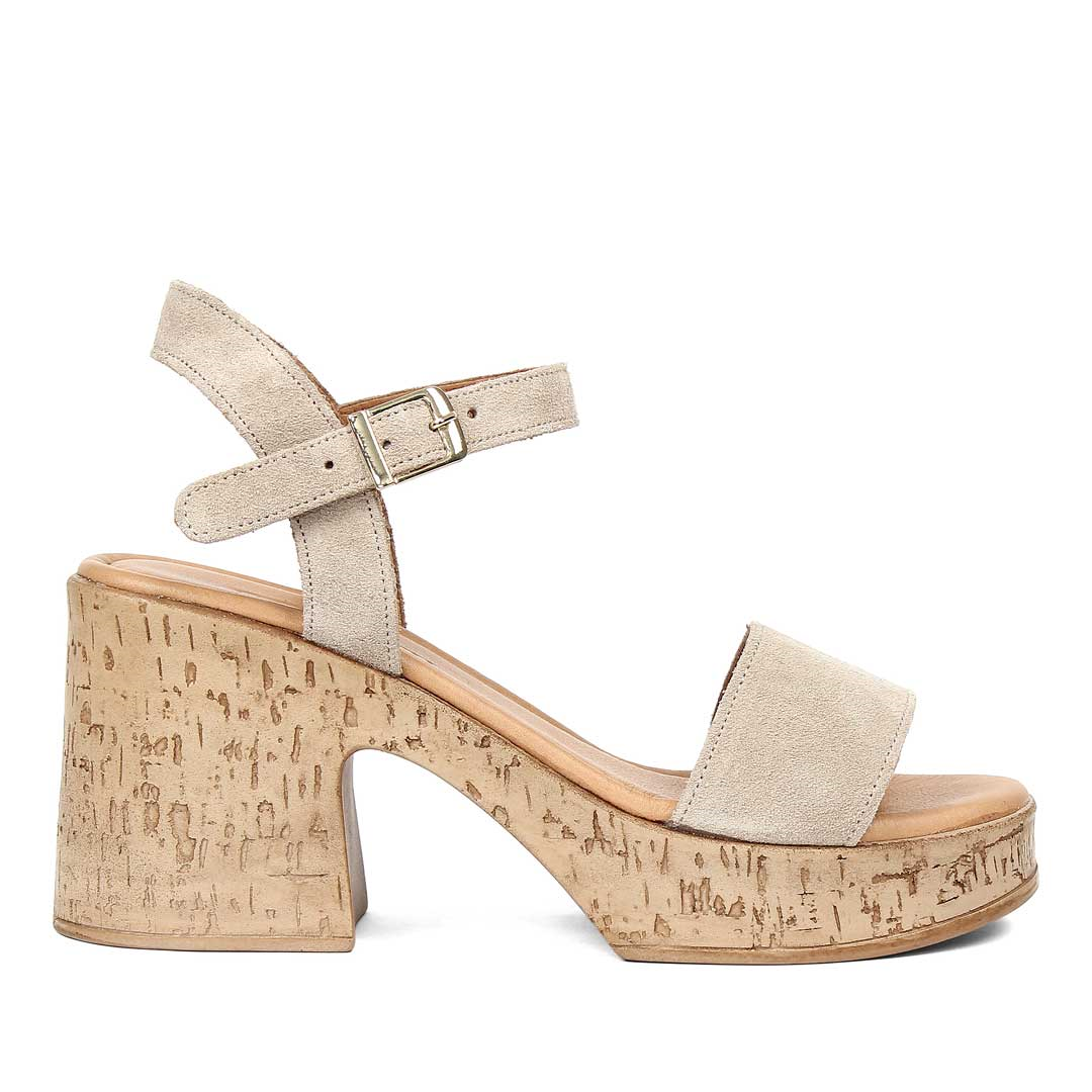 Kadın Bej Kalın Topuklu Süet Deri Sandalet