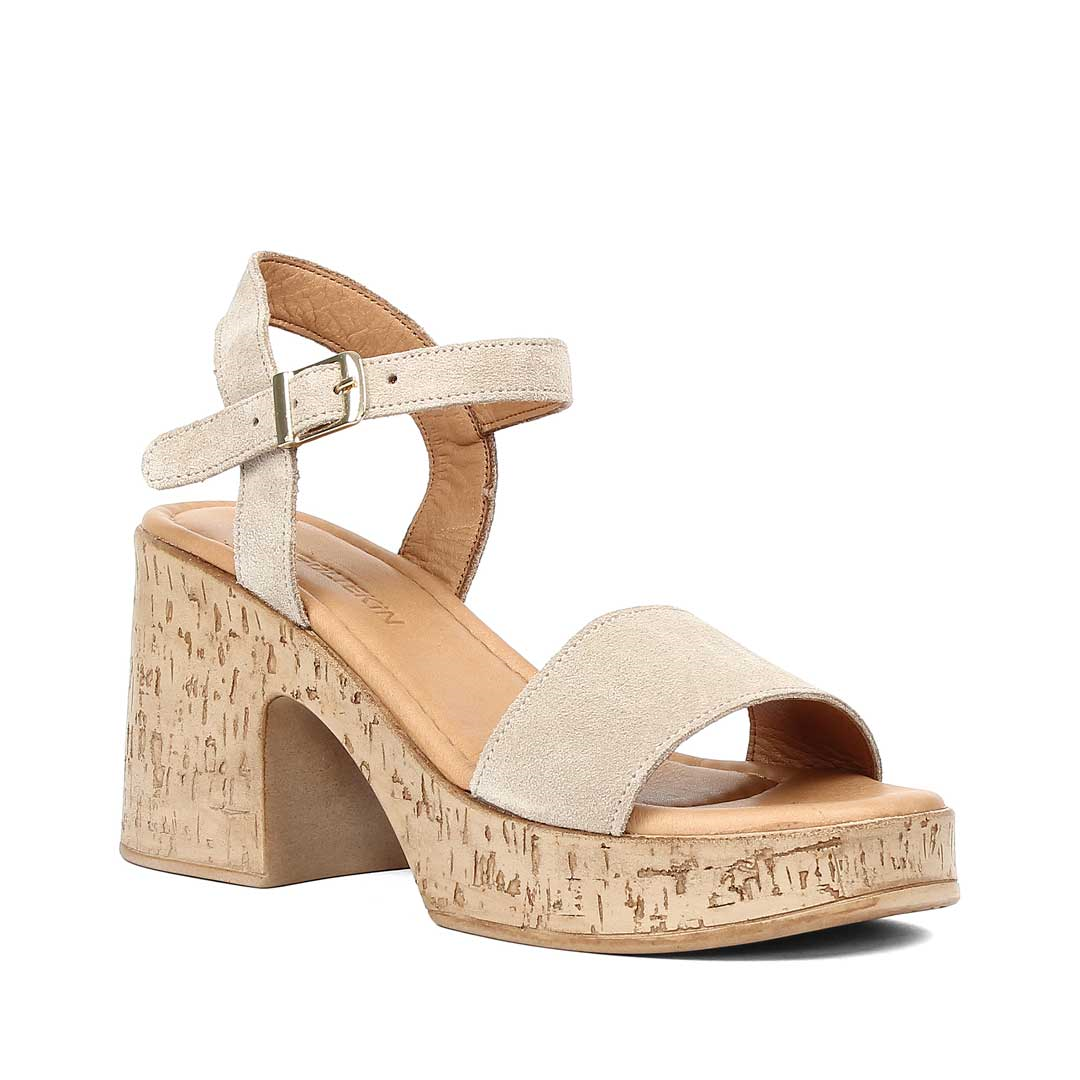 Kadın Bej Kalın Topuklu Süet Deri Sandalet