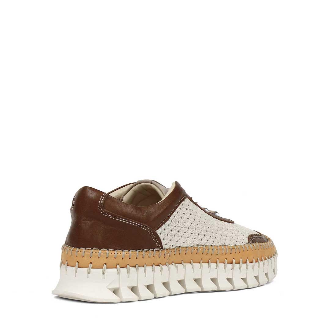 Kadın Kahverengi Bej Bağcıklı Kalın Tabanlı Deri Sneaker