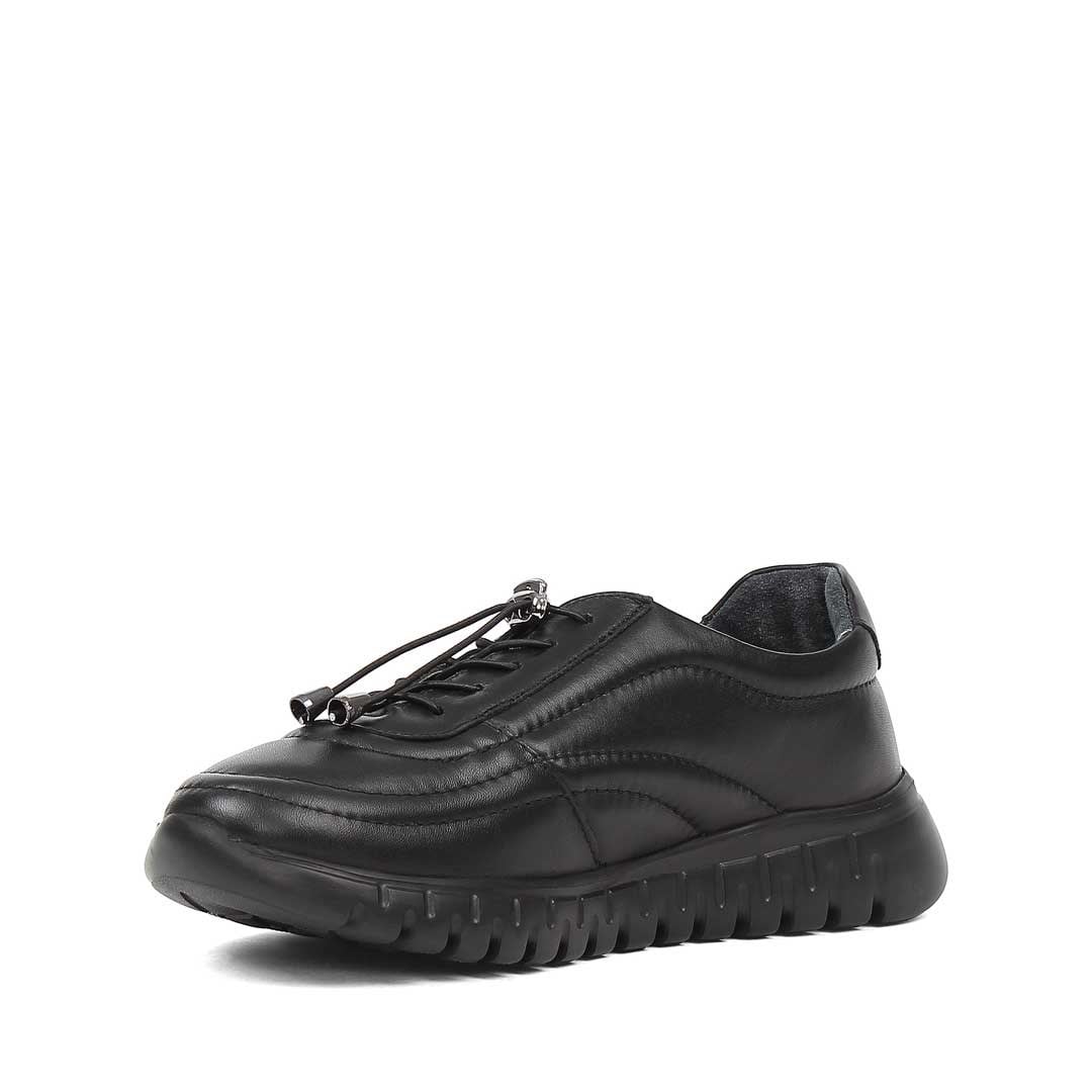 Kadın Siyah Bağcıklı Deri Ayakkabı