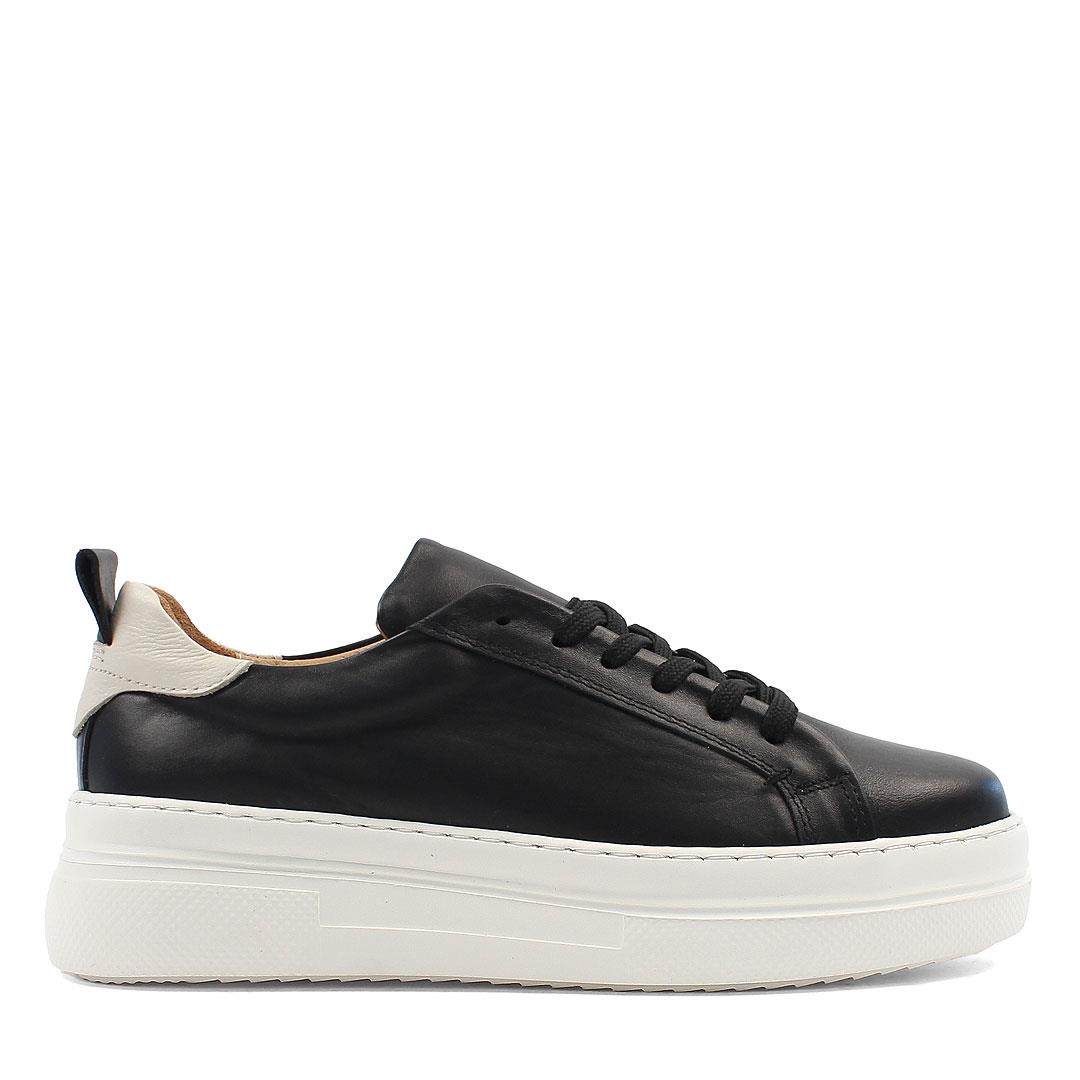 Kadın Siyah Bağcıklı Kalın Tabanlı Deri Sneaker