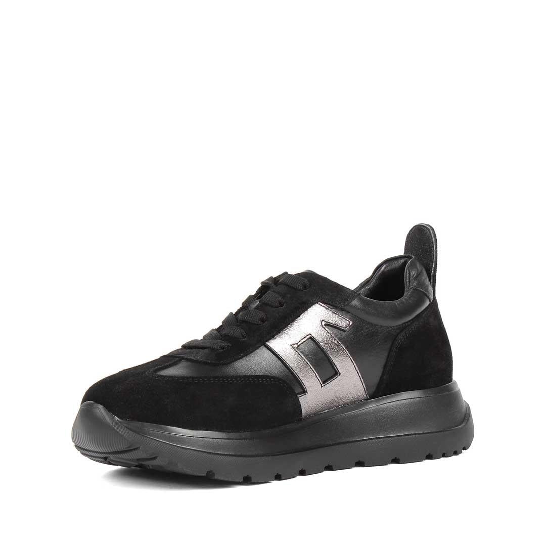 Kadın Siyah Bağcıklı Kalın Tabanlı Süet Deri Sneaker