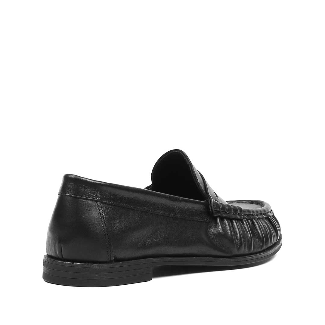 Kadın Siyah Deri Loafer