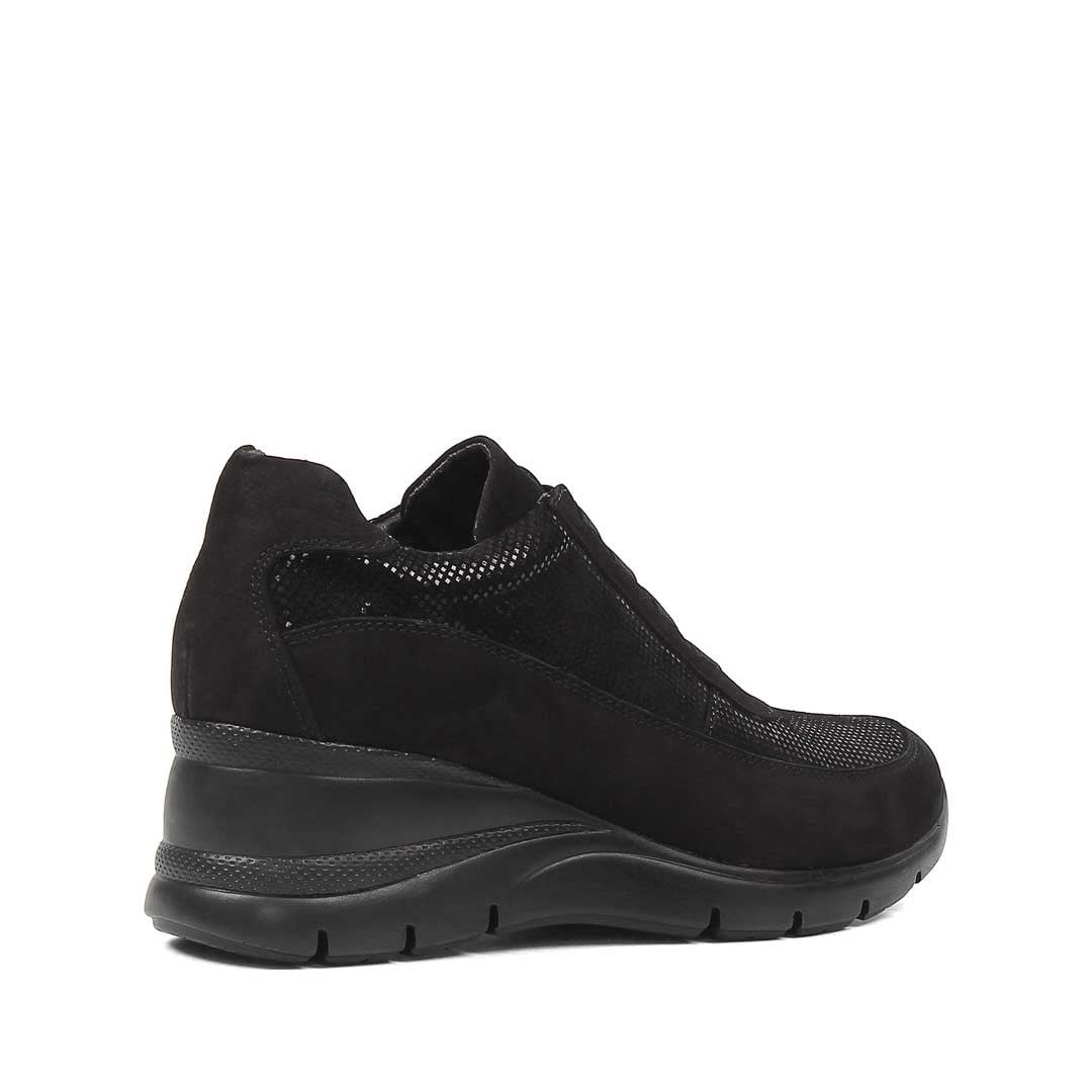 Kadın Siyah Dolgu Topuklu Nubuk Deri Sneaker