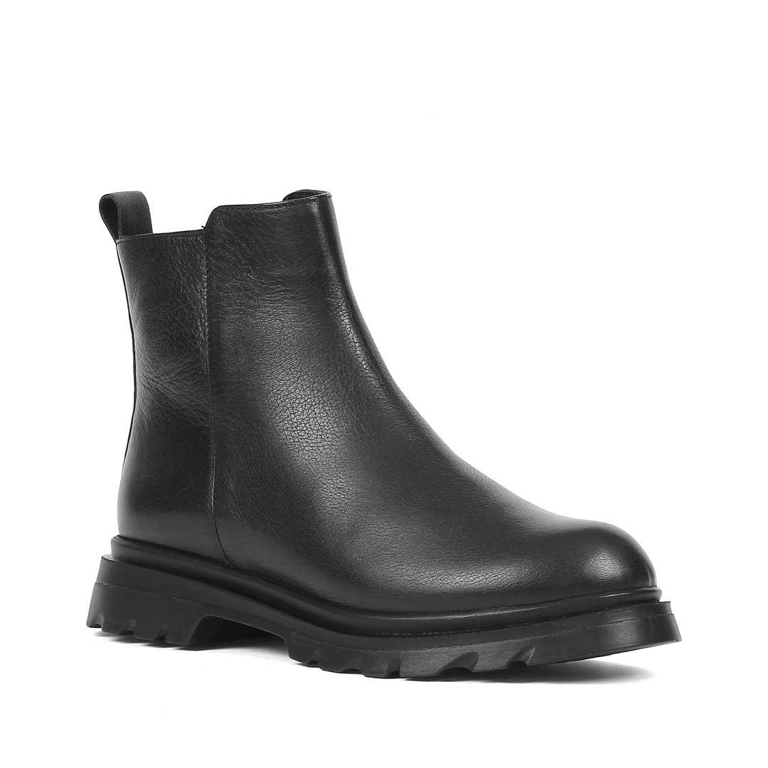 Kadın Siyah Fermuarlı Deri Bot