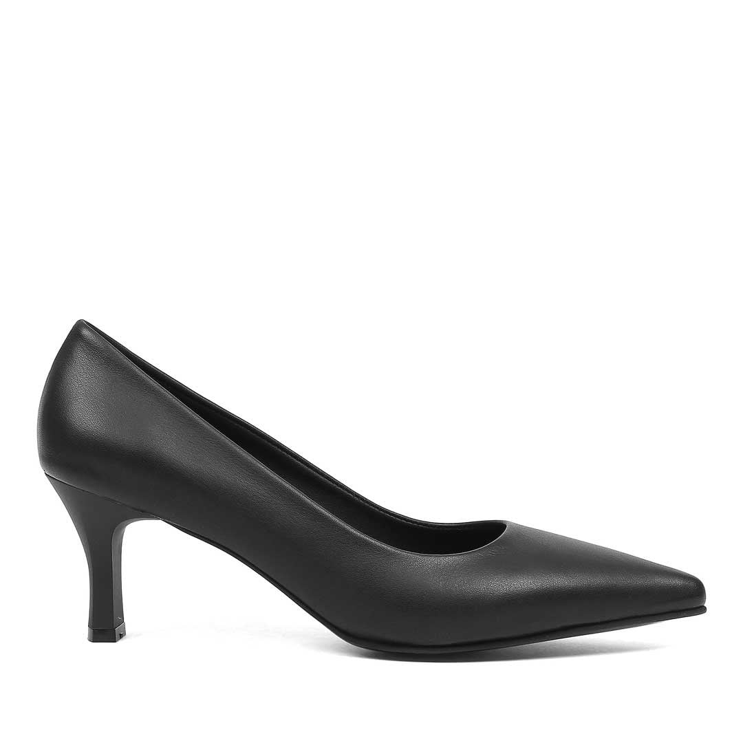 Kadın Siyah İnce Topuklu Deri Stiletto