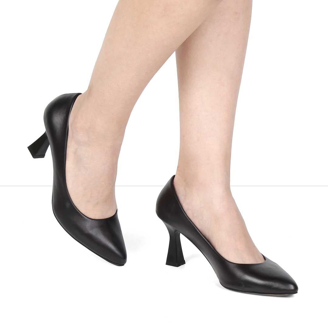 Kadın Siyah İnce Topuklu Deri Stiletto