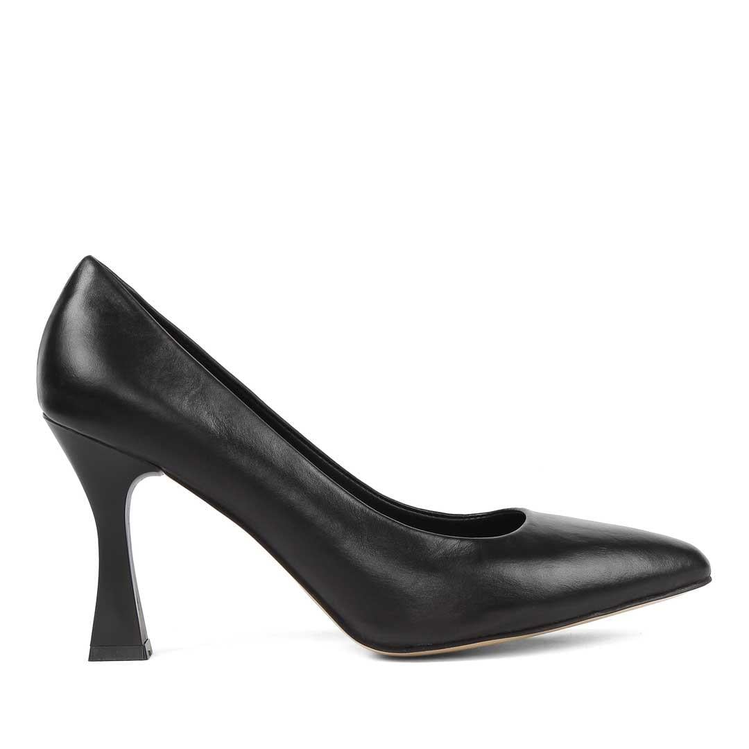 Kadın Siyah İnce Topuklu Deri Stiletto