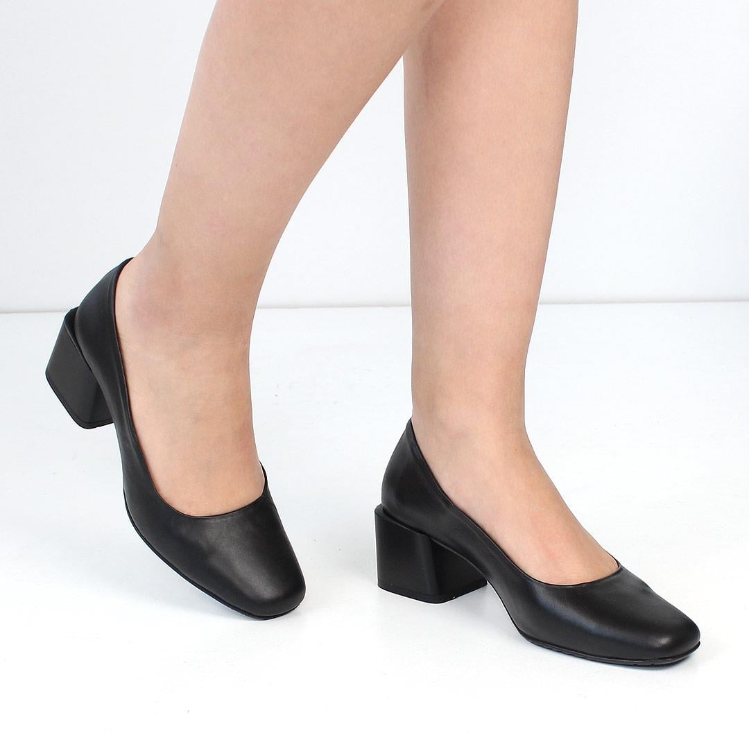 Kadın Siyah Kalın Topuklu Deri Klasik Ayakkabı