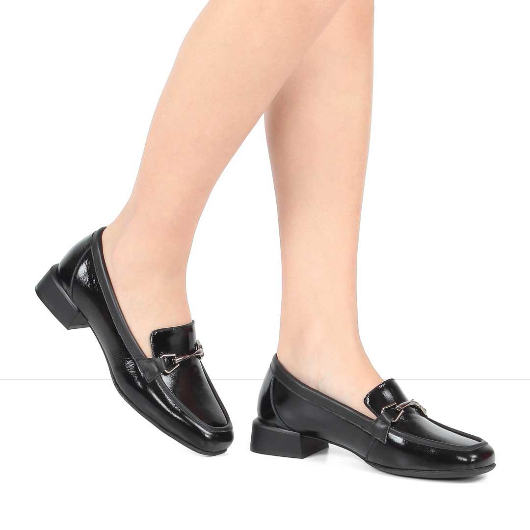 Kadın Siyah Kalın Topuklu Rugan Deri Loafer