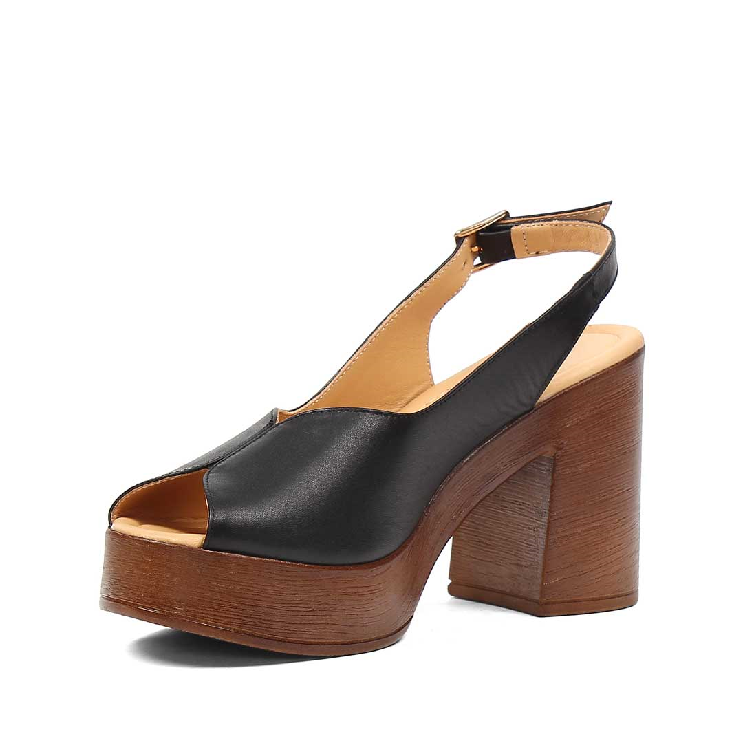 Kadın Siyah Platform Topuklu Deri Sandalet
