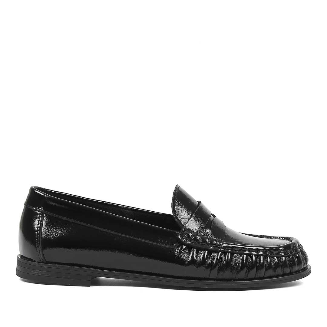 Kadın Siyah Rugan Deri Loafer