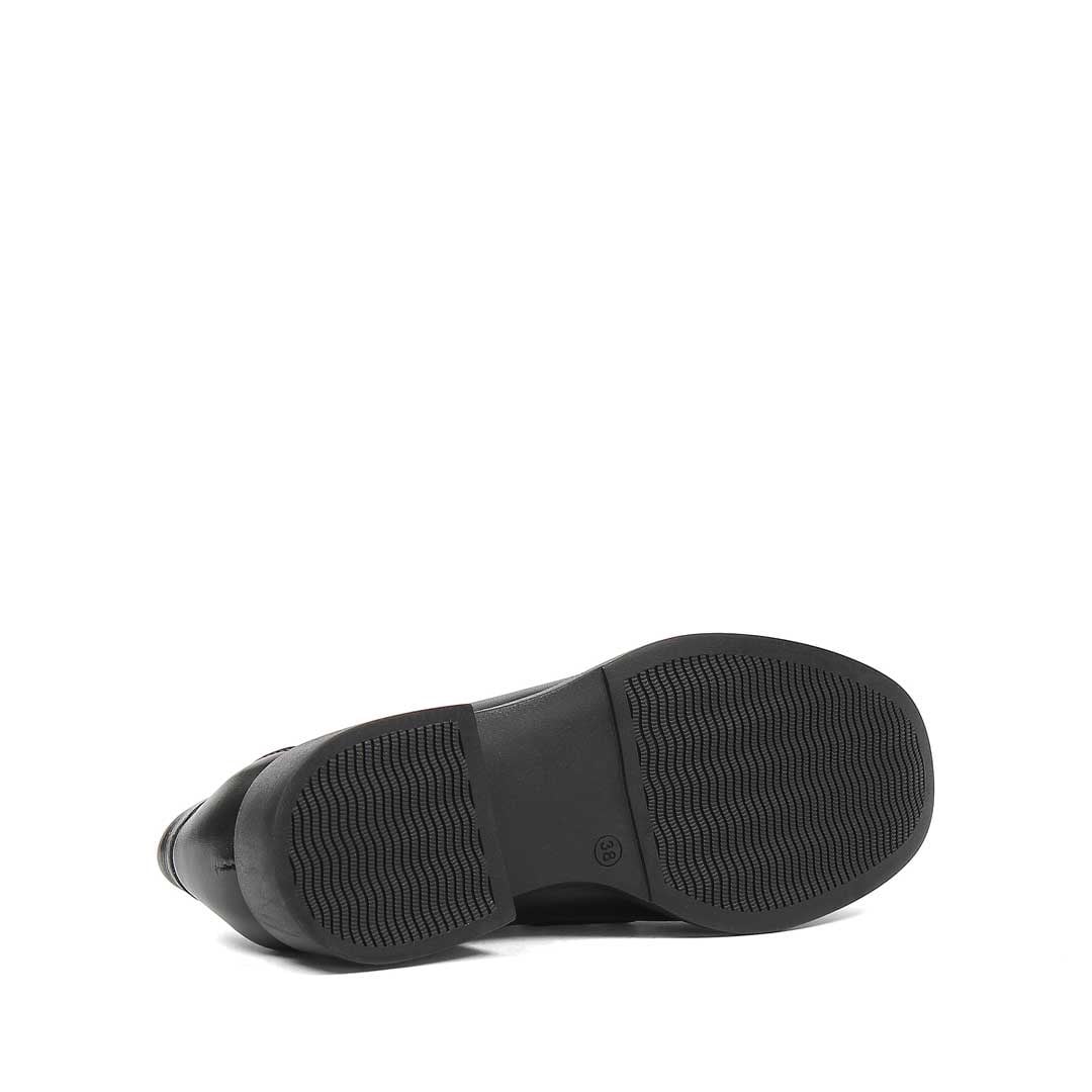 Kadın Siyah Tokalı Deri Loafer