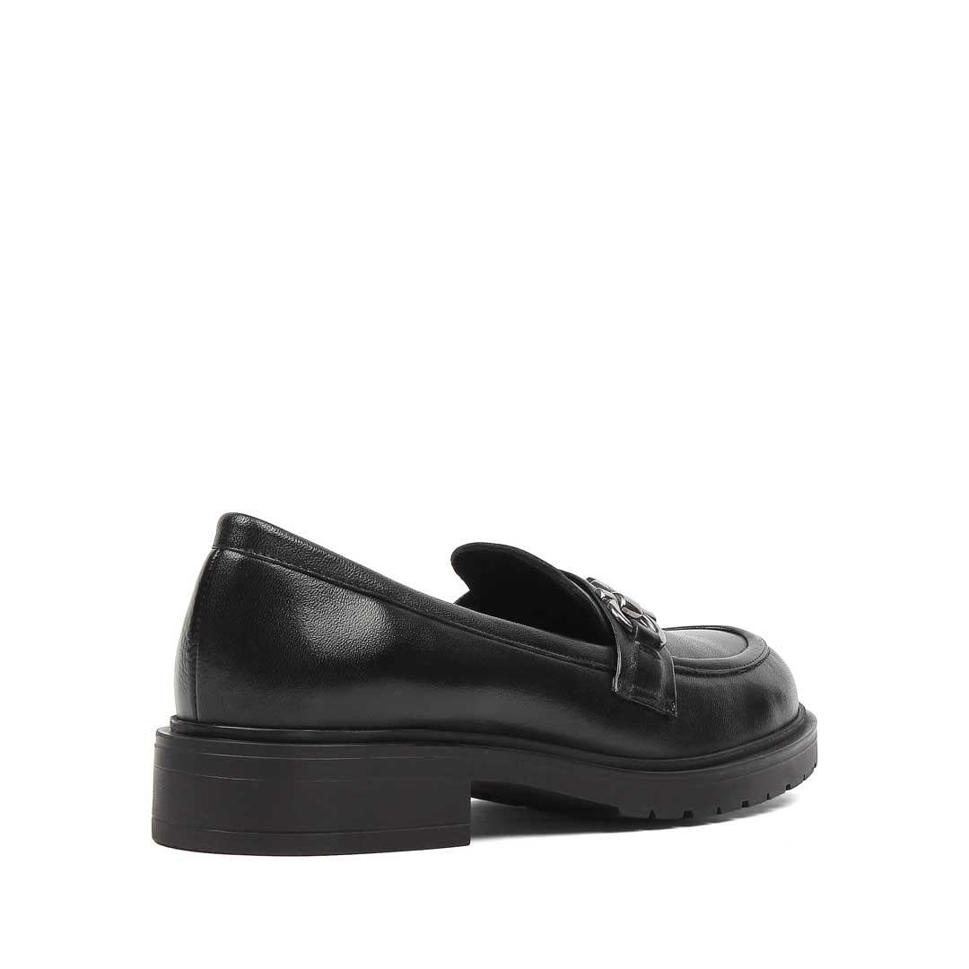 Kadın Siyah Tokalı Deri Loafer