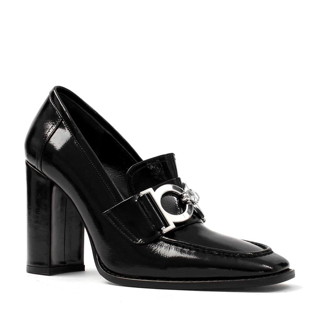 Kadın Siyah Tokalı Kalın Topuklu Rugan Deri Klasik Ayakkabı