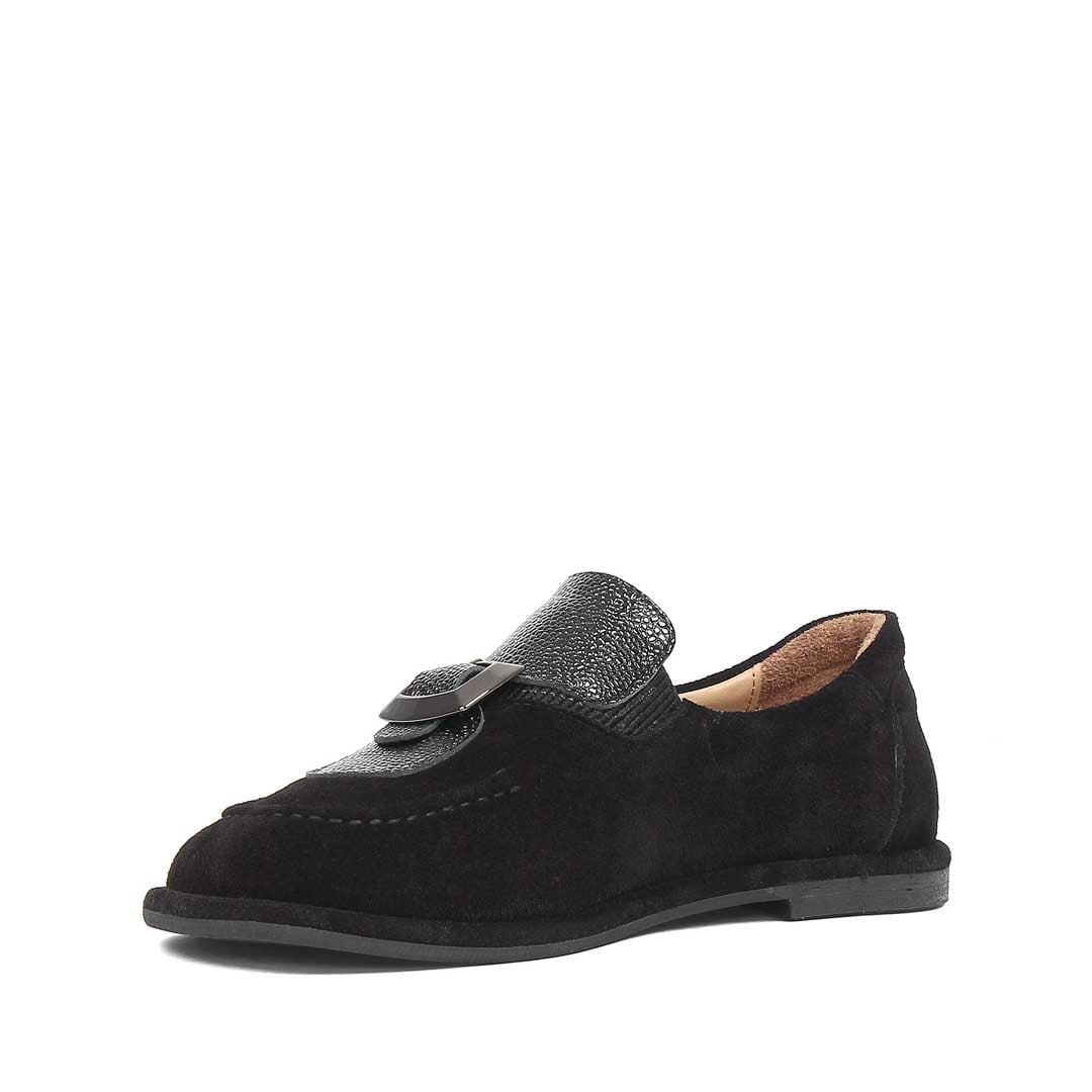 Kadın Siyah Tokalı Süet Deri Ayakkabı