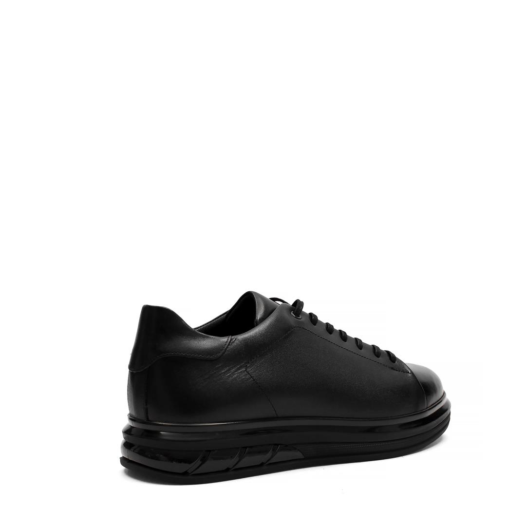 Erkek Siyah Bağcıklı Kalın Tabanlı Deri Sneaker