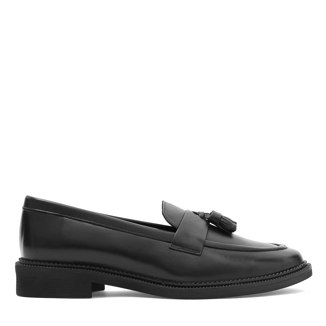 Kadın Siyah Püsküllü Deri Loafer