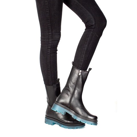 Kadın Siyah Fermuarlı Turkuaz Kalın Tabanlı Deri Bot