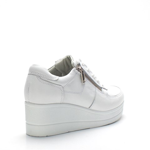 Kadın Beyaz Bağcıklı Fermuarlı Dolgu Topuklu Deri Ayakkabı