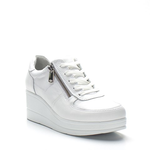 Kadın Beyaz Bağcıklı Fermuarlı Dolgu Topuklu Deri Ayakkabı