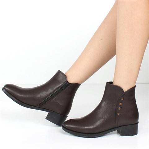 Kadın Kahverengi Fermuarlı Kısa Deri Bot