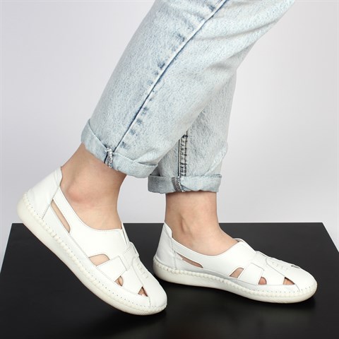 Kadın Beyaz Deri Ayakkabı