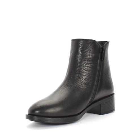 Kadın Siyah Fermuarlı Kısa Deri Bot