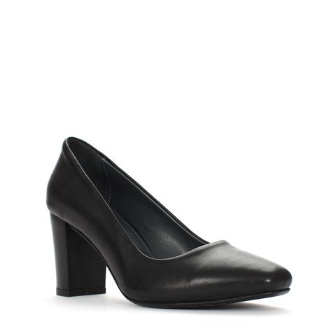 Kadın Siyah Topuklu Deri Klasik Ayakkabı