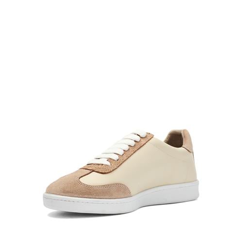 Kadın Bej Bağcıklı Süet Deri Ayakkabı