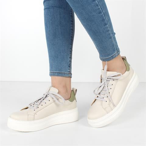 Kadın Bej Bağcıklı Kalın Tabanlı Deri Sneaker