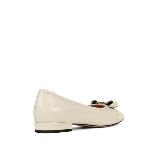 Kadın Bej Tokalı Deri Babet