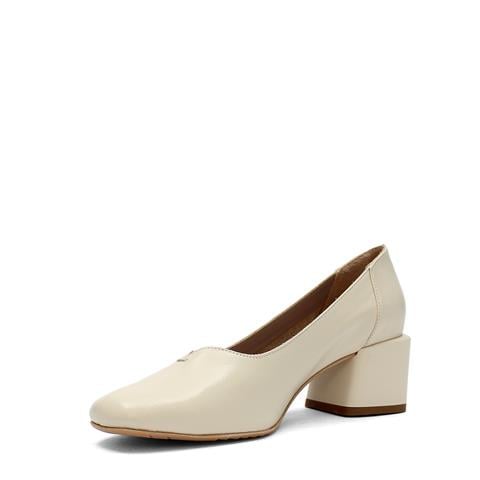 Kadın Bej Kısa Kalın Topuklu Deri Klasik Ayakkabı