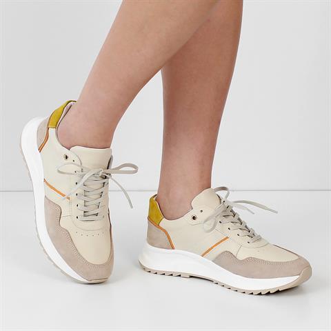 Kadın Bej Bağcıklı Kalın Tabanlı Deri Sneaker