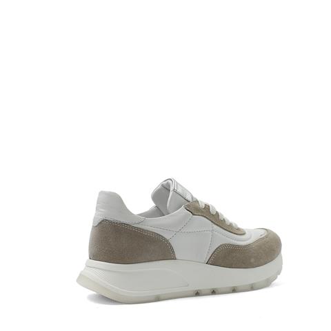 Kadın Beyaz Bej Bağcıklı Kalın Tabanlı Deri Sneaker