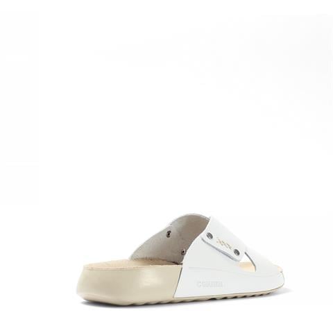 Kadın Beyaz Zımba Detaylı Deri Terlik