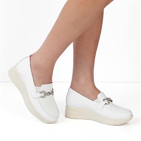 Kadın Beyaz Tokalı Dolgu Topuklu Deri Loafer