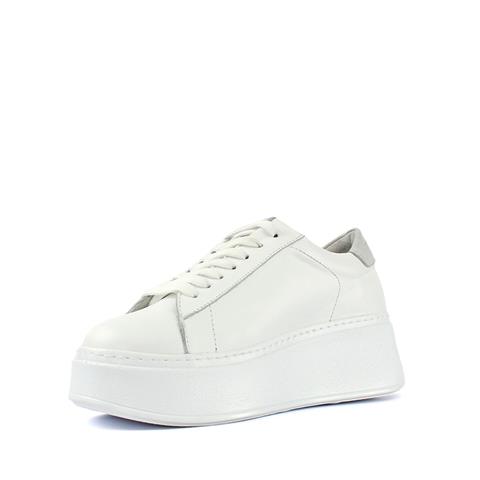 Kadın Beyaz Bağcıklı Kalın Tabanlı Deri Sneaker