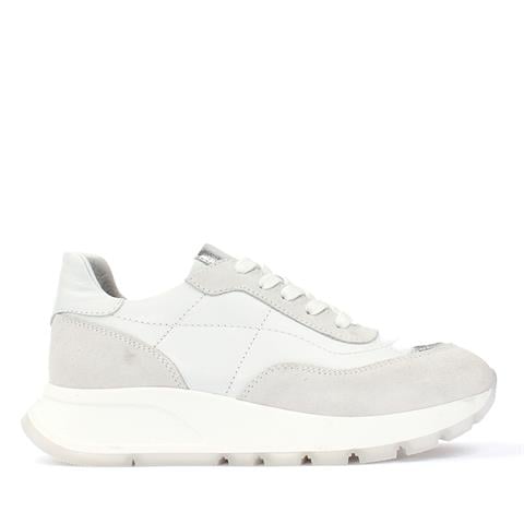 Kadın Beyaz Bağcıklı Kalın Tabanlı Deri Sneaker